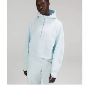 Lululemon Scuba Half Zip in Powder Blue XS/S